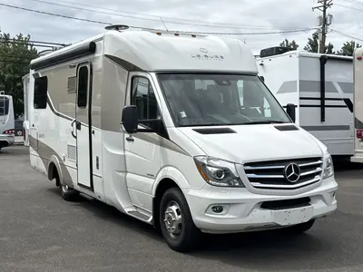 Used 2016 Leisure Travel Unity 24TB