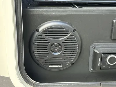 2017 Coachmen Freelander photo 26