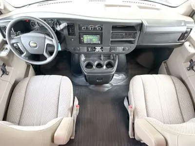 2017 Coachmen Freelander photo 42