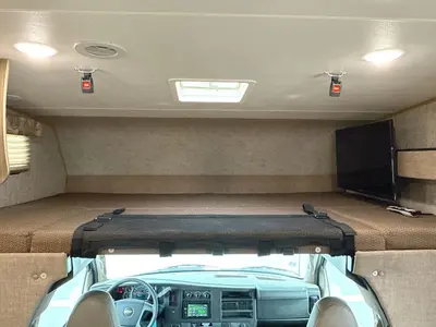 2017 Coachmen Freelander photo 41