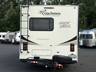 2017 Coachmen Freelander photo 8
