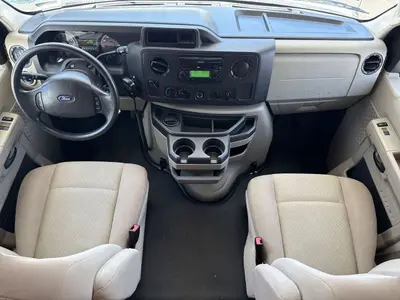 2011 Coachmen Freelander photo 41