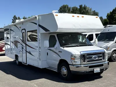 Used 2011 Coachmen Freelander 30QB