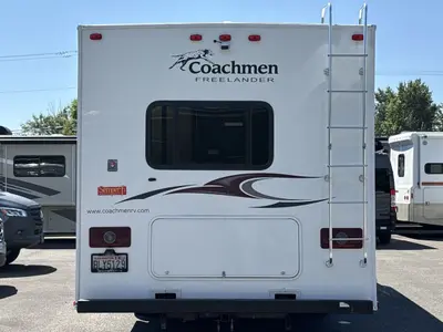2011 Coachmen Freelander photo 8