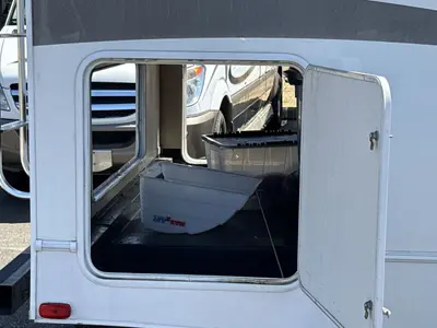 2011 Coachmen Freelander photo 13