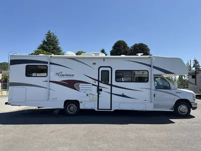 2011 Coachmen Freelander photo 10