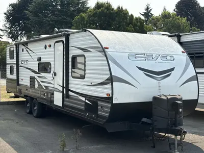Used 2020 Forest River Evo 2750QBX