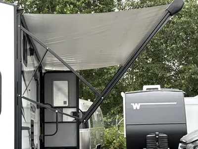 2021 Cruiser RV Corp Shadow Cruiser photo 17