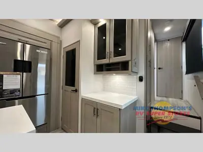 2025 Grand Design Influence photo 16