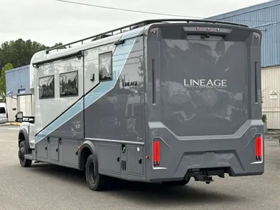 2026 Grand Design Lineage Series F photo 7