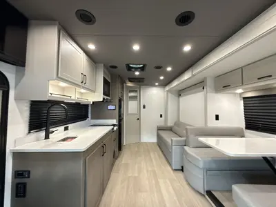 2027 Renegade Villagio photo 48