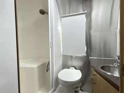 2018 Airstream Flying Cloud photo 28
