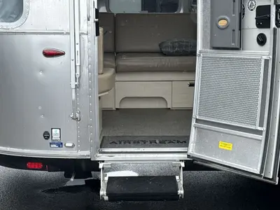 2022 Airstream Flying Cloud photo 18