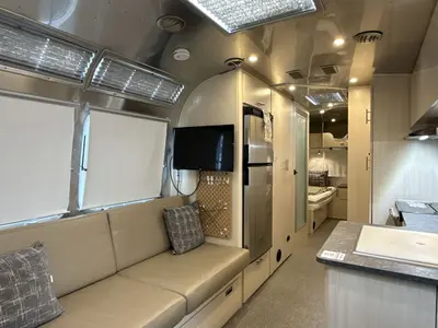 2022 Airstream Flying Cloud photo 20