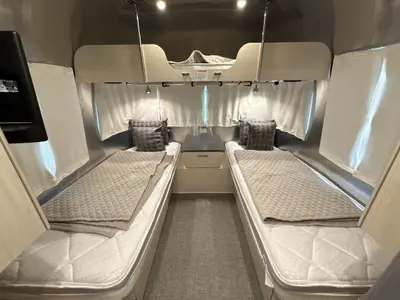 2022 Airstream Flying Cloud photo 29