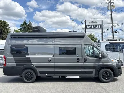 2026 Grand Design Lineage Series VP photo 10