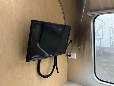 2016 Airstream Flying Cloud photo 35
