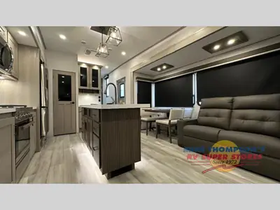 2025 Grand Design Influence photo 8