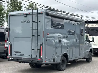 2027 Winnebago Ekko photo 9