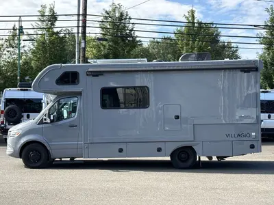 2027 Renegade Villagio photo 6
