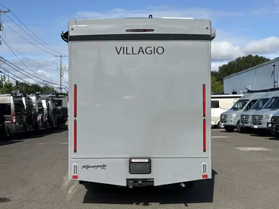 2027 Renegade Villagio photo 8