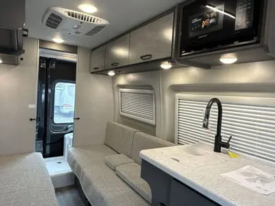 2026 Thor Motor Coach Talavera photo 27