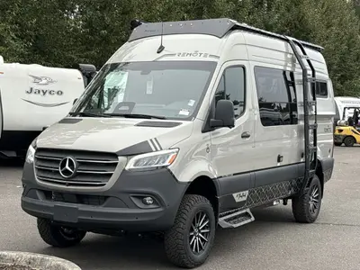 2026 Remote Vans Friday Series photo 5