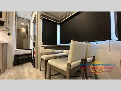 2025 Grand Design Influence photo 14