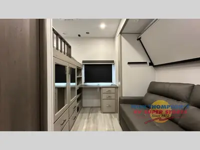 2025 Grand Design Influence photo 20