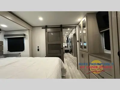 2025 Grand Design Influence photo 18