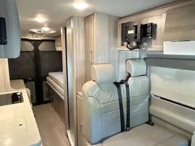2022 Thor Motor Coach Sequence photo 28