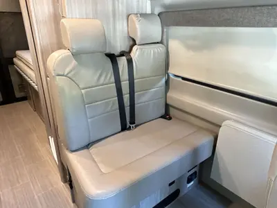 2022 Thor Motor Coach Sequence photo 40