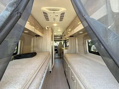 2022 Thor Motor Coach Sequence photo 42