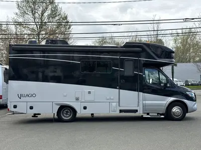 2022 Renegade Villagio photo 10