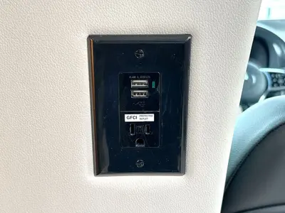 2022 Renegade Villagio photo 11
