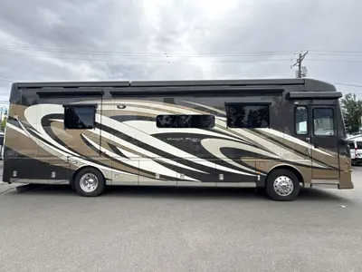 2019 Newmar Dutch Star photo 10