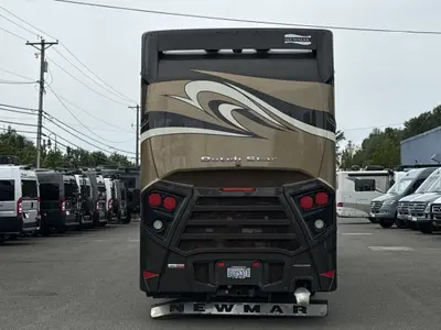 2019 Newmar Dutch Star photo 8