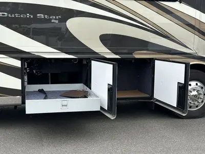 2019 Newmar Dutch Star photo 41