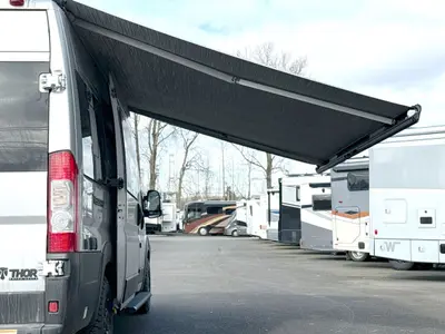 2026 Thor Motor Coach Tellaro photo 16