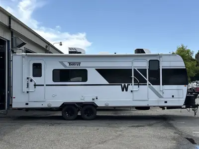 2026 Winnebago Thrive photo 10