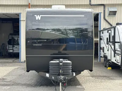 2026 Winnebago Thrive photo 4