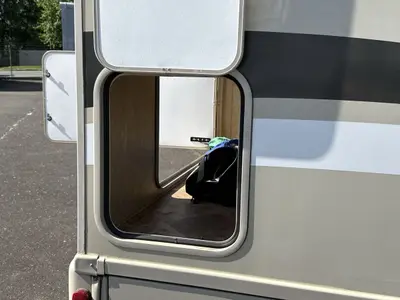 2015 Thor Motor Coach Citation photo 14