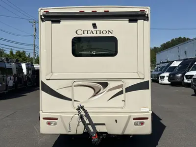 2015 Thor Motor Coach Citation photo 8