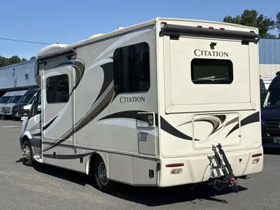 2015 Thor Motor Coach Citation photo 7