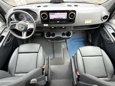 2027 Winnebago Revel Sport photo 37