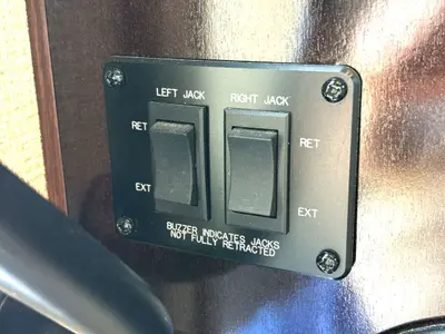 2017 Thor Motor Coach Siesta photo 14