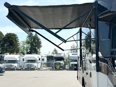 2017 Thor Motor Coach Siesta photo 19