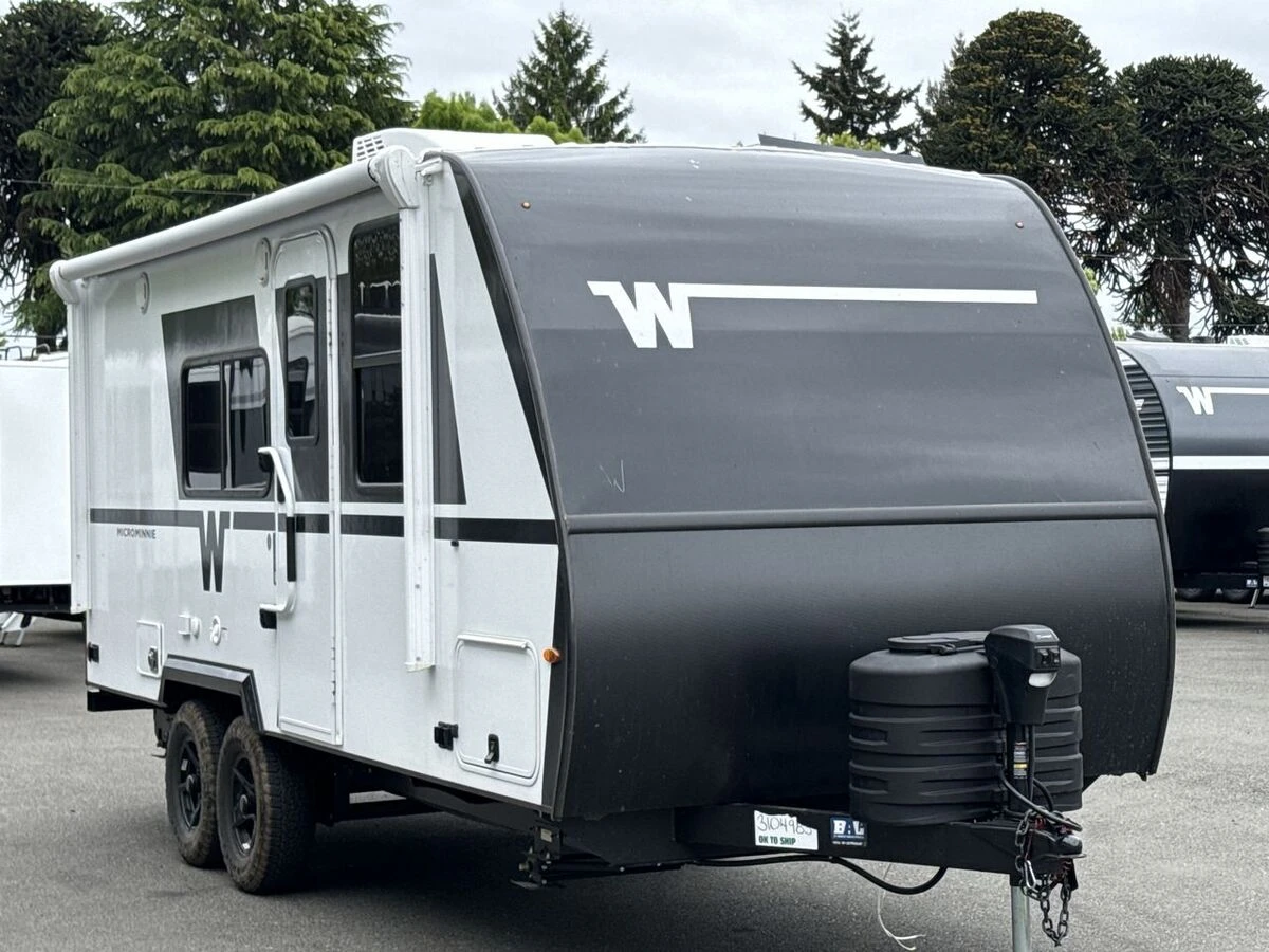 2026 Winnebago Micro Minnie exterior
