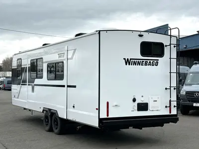 2026 Winnebago Thrive photo 7