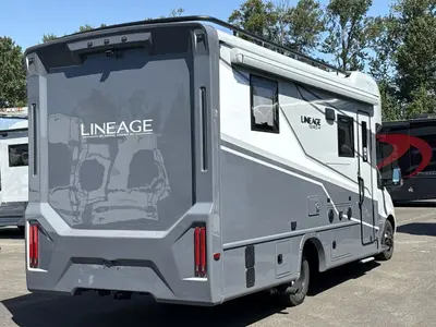 2027 Grand Design Lineage Series M photo 9